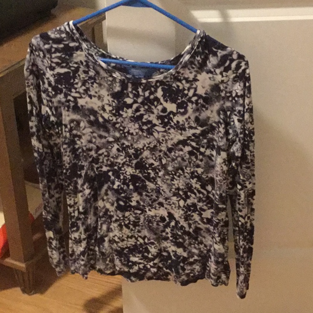 Long sleeve shirt